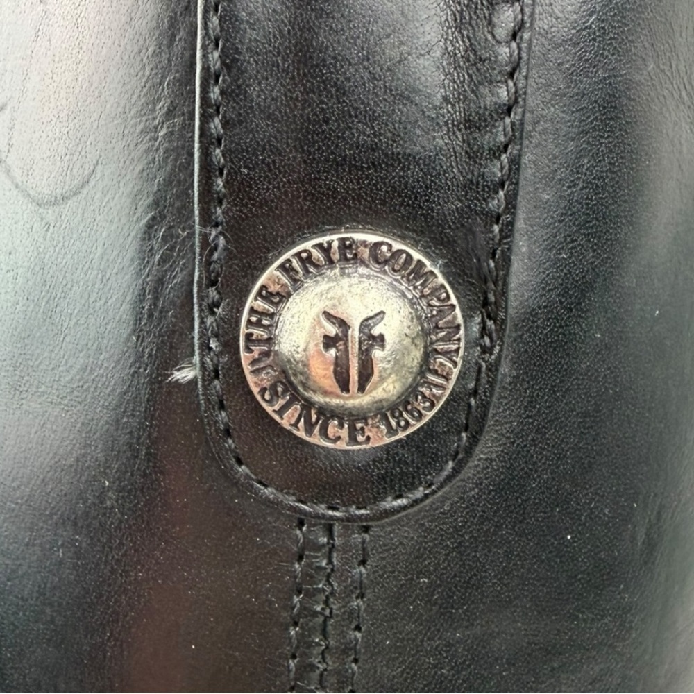 Frye Women's Leather Melissa Lug Button Knee-High Boots In Black Size 6.5B - Picture 4 of 10